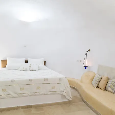 Villa Chrisanthi *